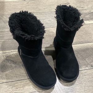 Koolaburra boots kids